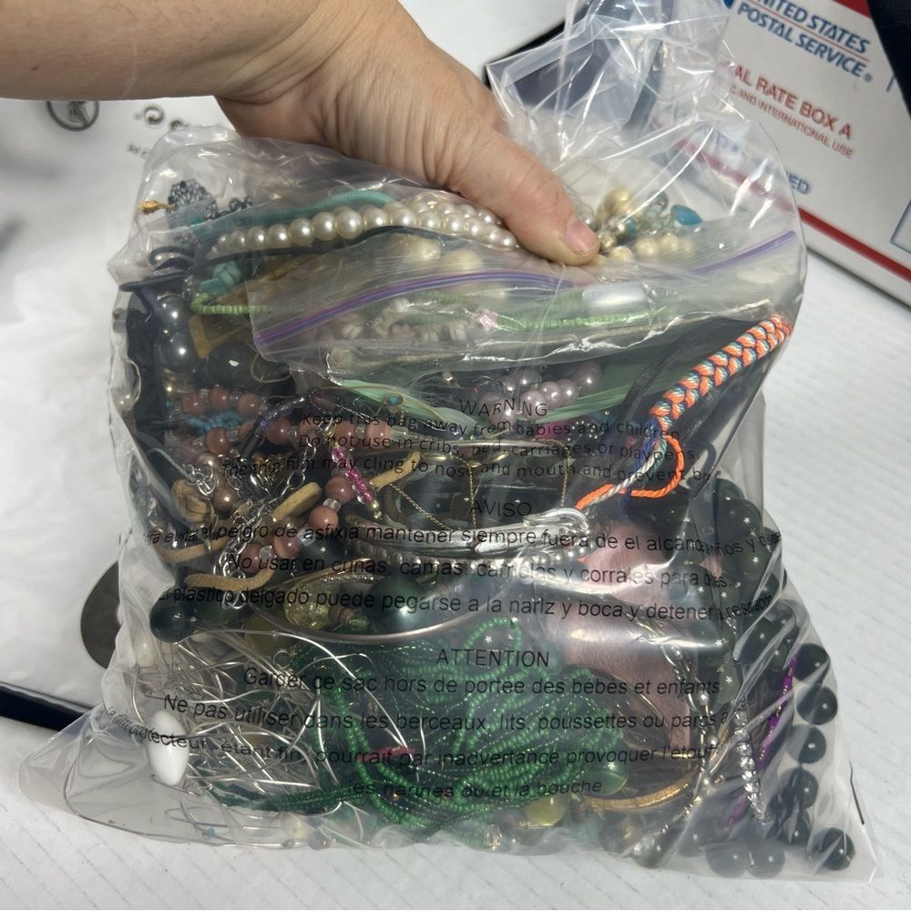 5 pound Crafters jewelry bundle vintage to current for repurpose 10LBA10